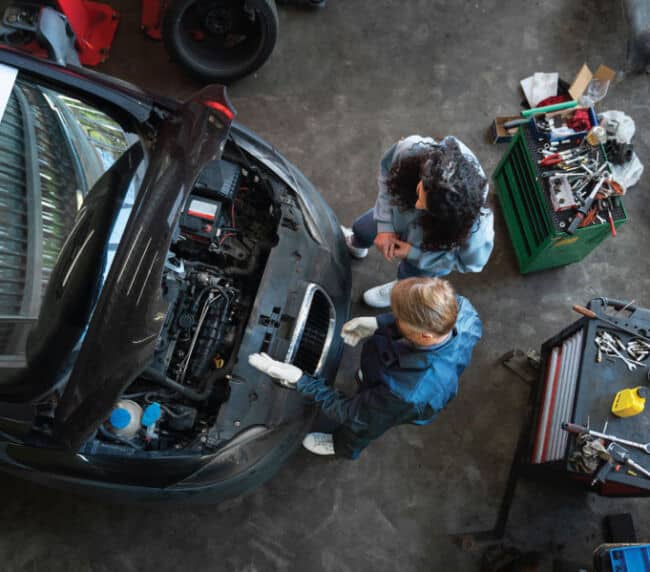 Garaje móvil Houston servicio profesional de vehículos reparación móvil Race Track Auto Center Westchase