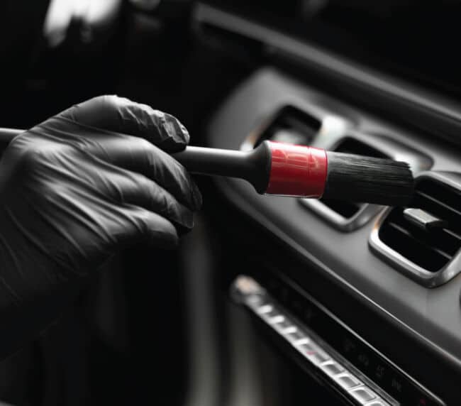 Detallado interior Houston TX limpieza profunda profesional cuidado de piel Race Track Auto Center Westchase