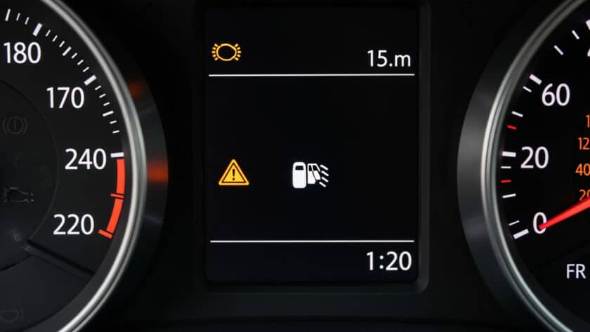 Why is my tire pressure light blinking Houston Texas TPMS diagnosis service